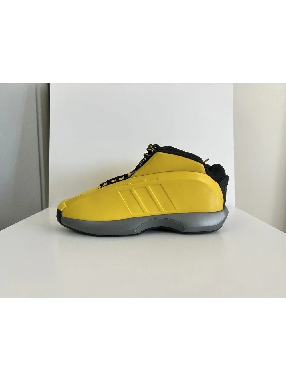adidas Basketball Shoes Crazy 1 Men’s Size 11  2022 Sunshine Yellow Black GY3808